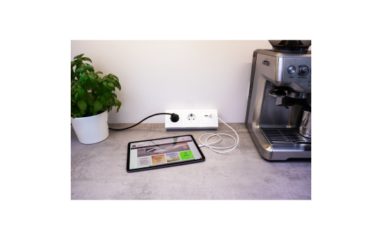 Steckdosenblock McPower ''Flair'' Aufbau, weiß, 2-fach Schutzkontakt + 2x USB