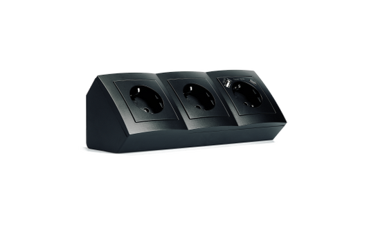 Steckdosenblock McPower ''Flair'' matt schwarz, 3-fach Schutzkontakt + USB-C/USB-A