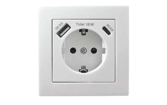 Schutzkontakt-Steckdose McPower ''Flair'' 1x USB-C 18W PD, 1x USB-A, weiß