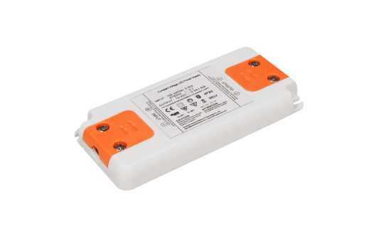LED-Trafo McShine ''Slim'' elektronisch, 1-6W, 230V auf 12V, 99x46x12mm