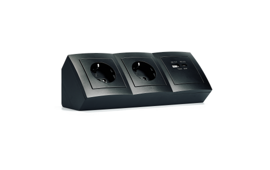 Steckdosenblock McPower ''Flair'' matt schwarz, 2-fach Schutzkontakt + 2x USB A+C