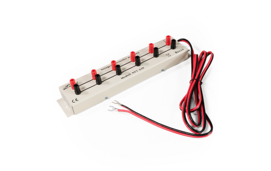 Netzgerät-Verteilerleiste McPower ''NVT-620'', 1x ein, 6 Ausgänge, 20 A max., DC